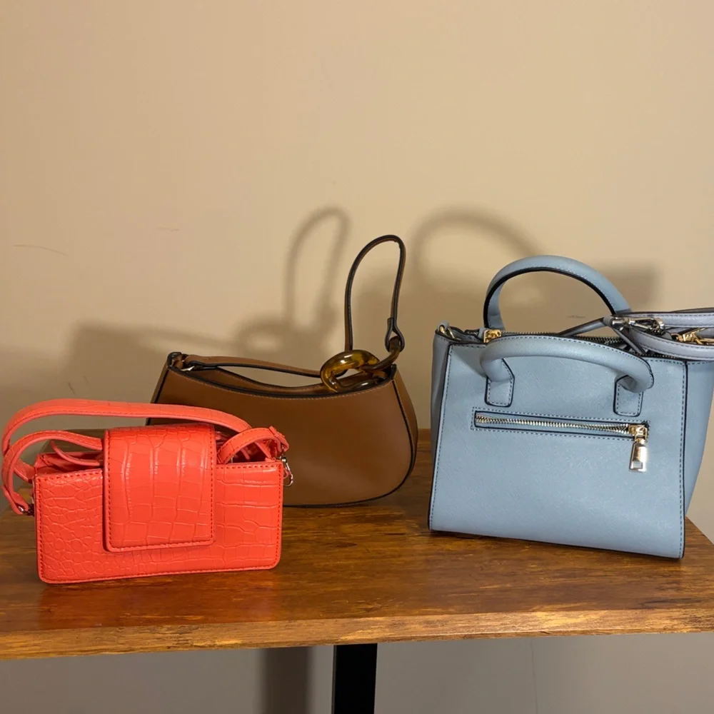 Multi-Color Women's Handbag Collection - Picture 4 of 4